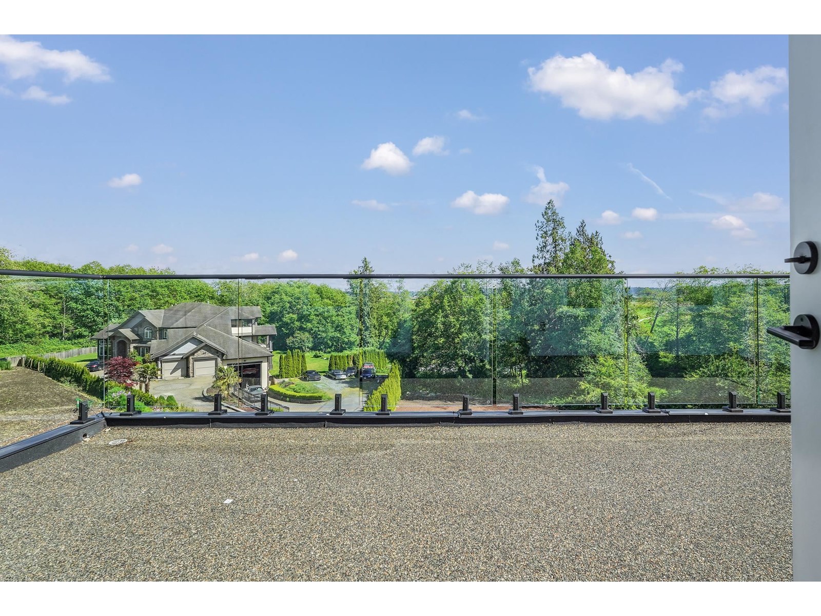 Photo 33 of 12958 Southridge Drive, Surrey BC