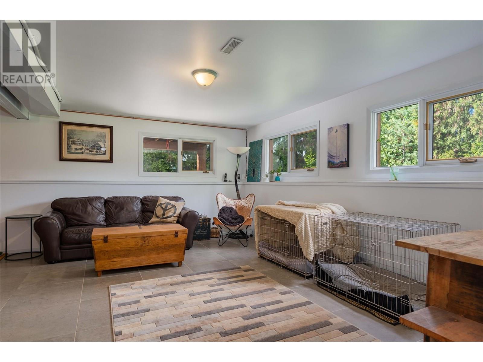 337 Wilson Road, Fruitvale