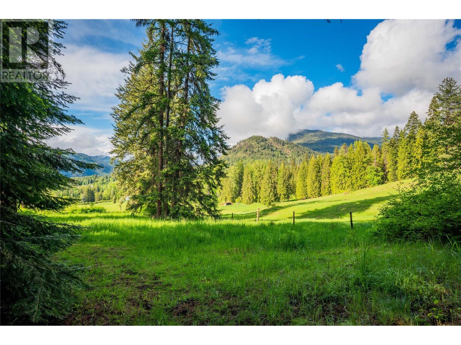 337 Wilson Road, Fruitvale