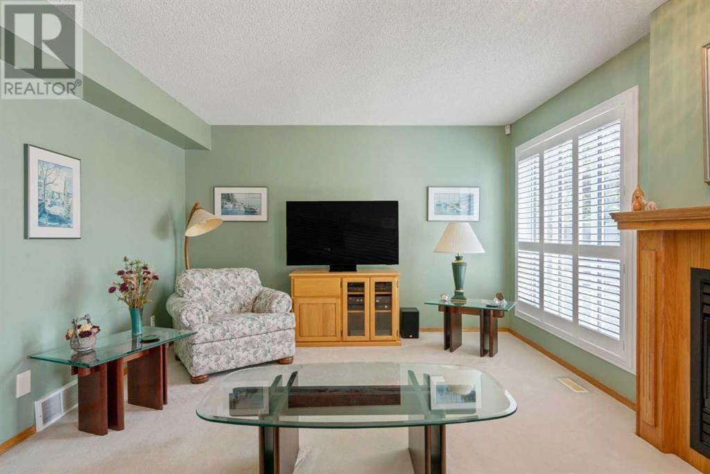 Single Family House for Sale in  Scenic Gardens Scenic Acres Calgary 