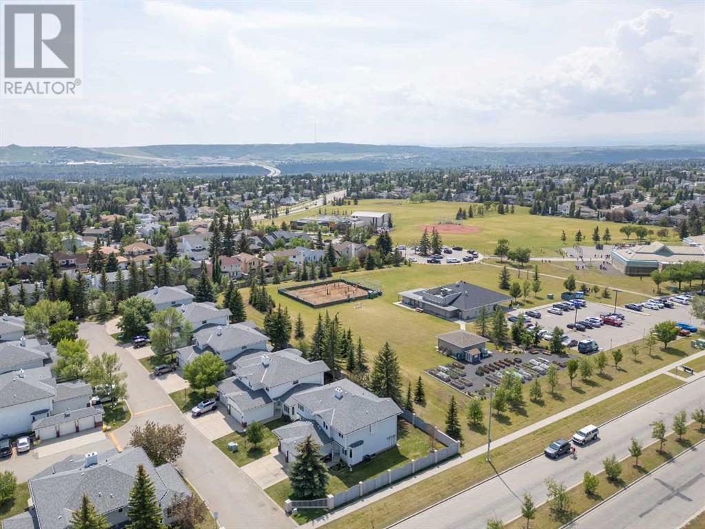 Single Family House for Sale in  Scenic Gardens Scenic Acres Calgary 