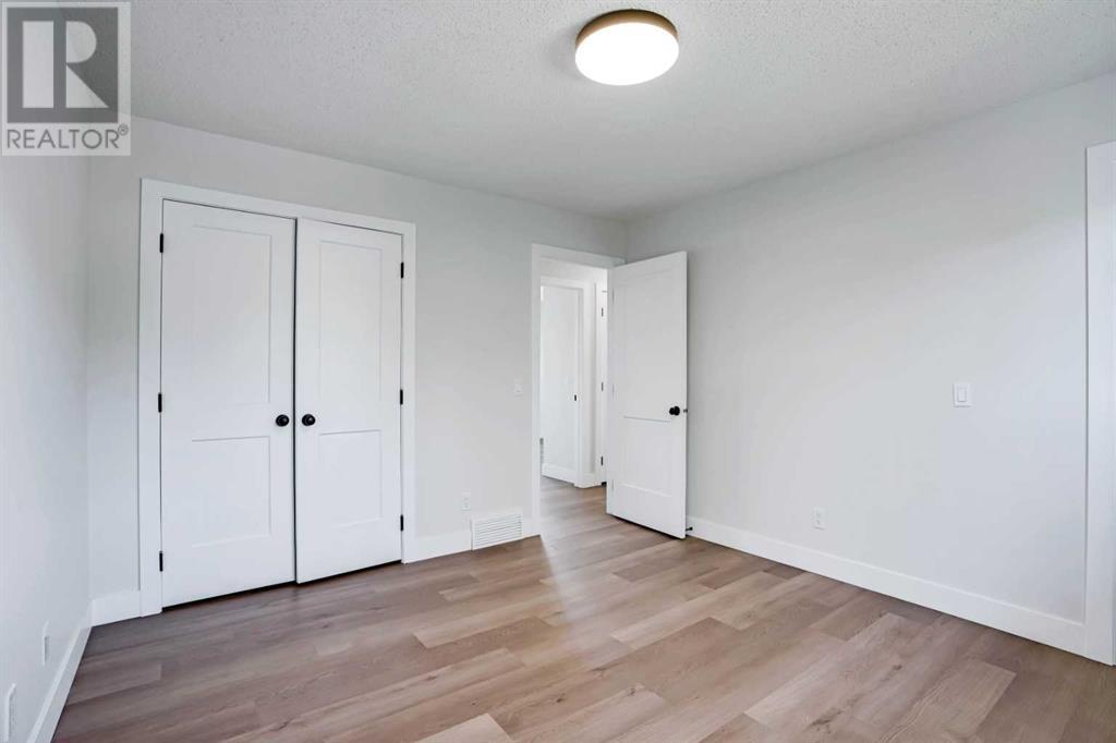 Single Family House Bi-level for Sale in   Street NE Rundle Calgary 