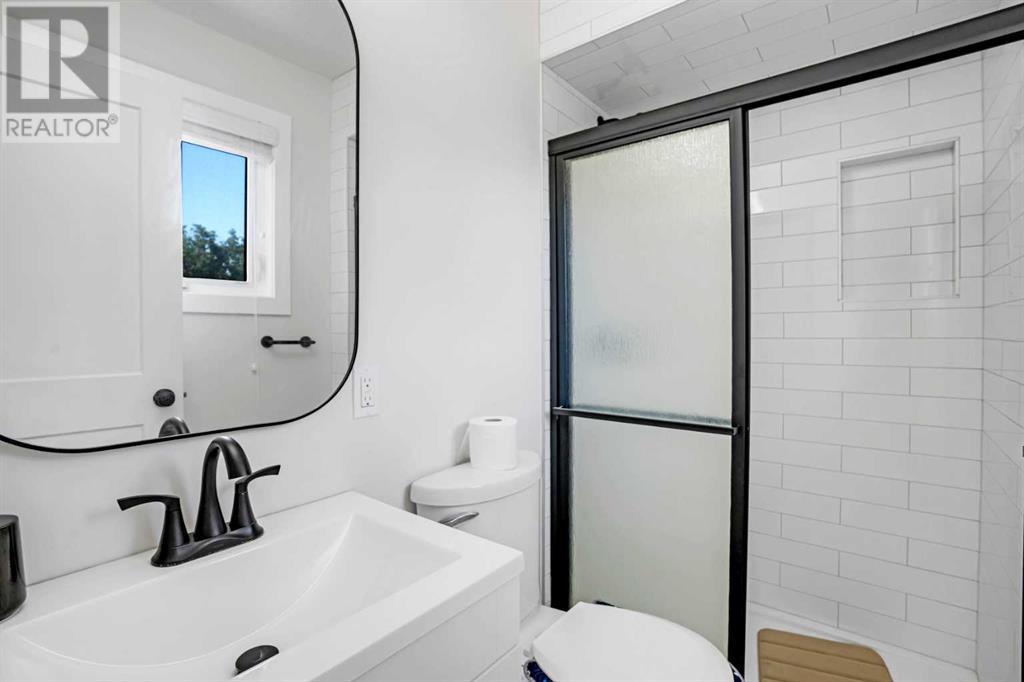 Single Family House Bi-level for Sale in   Street NE Rundle Calgary 