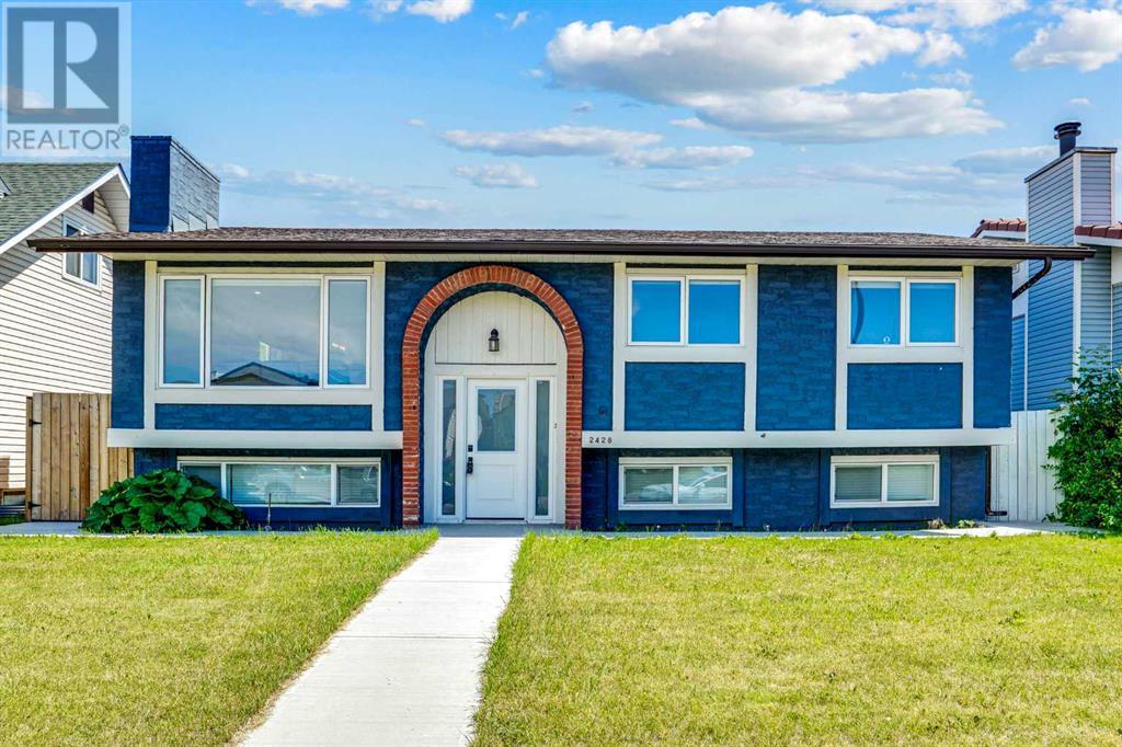 Single Family House Bi-level for Sale in   Street NE Rundle Calgary 
