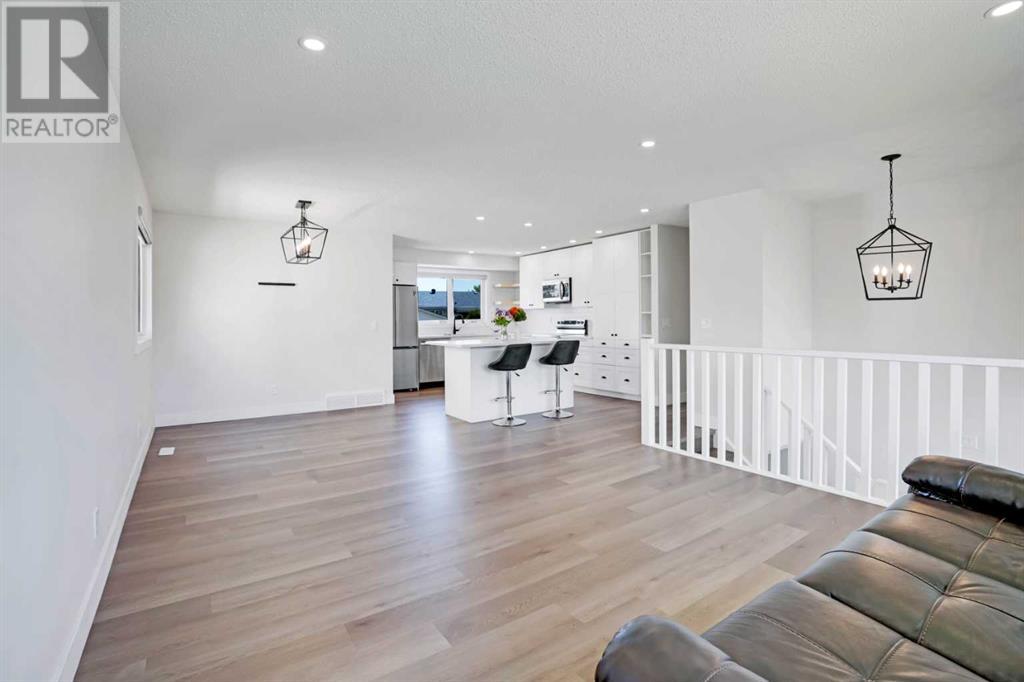 Single Family House Bi-level for Sale in   Street NE Rundle Calgary 