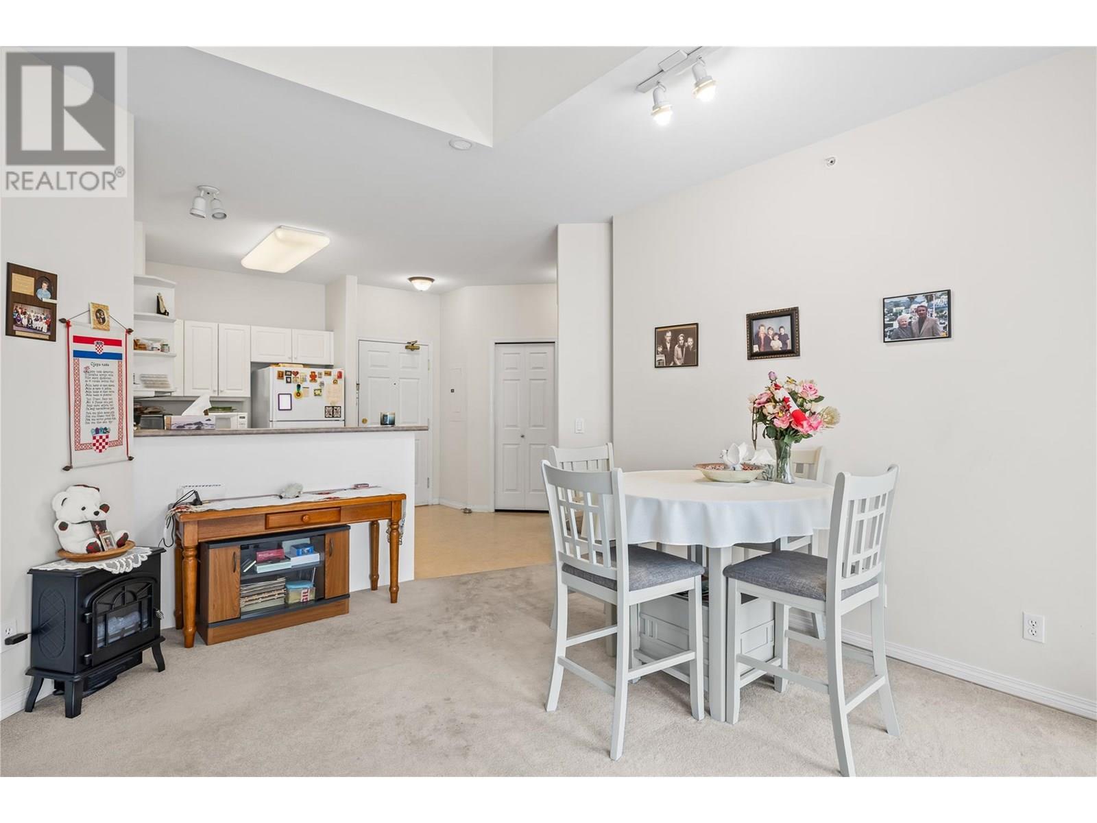 402 1950 Durnin Road, Kelowna