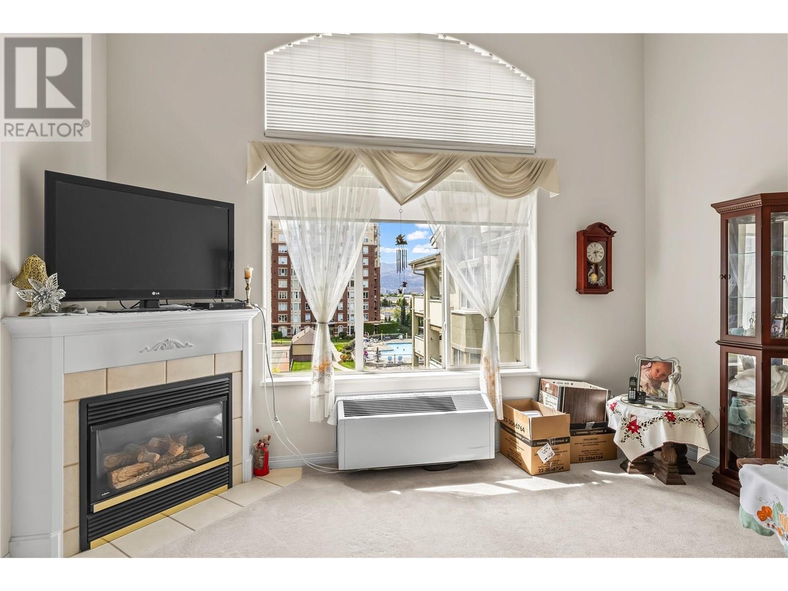 402 1950 Durnin Road, Kelowna