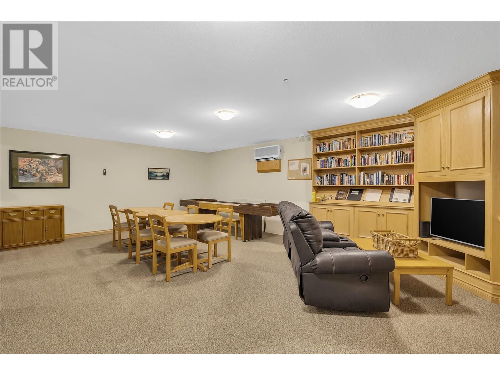 402 1950 Durnin Road, Kelowna