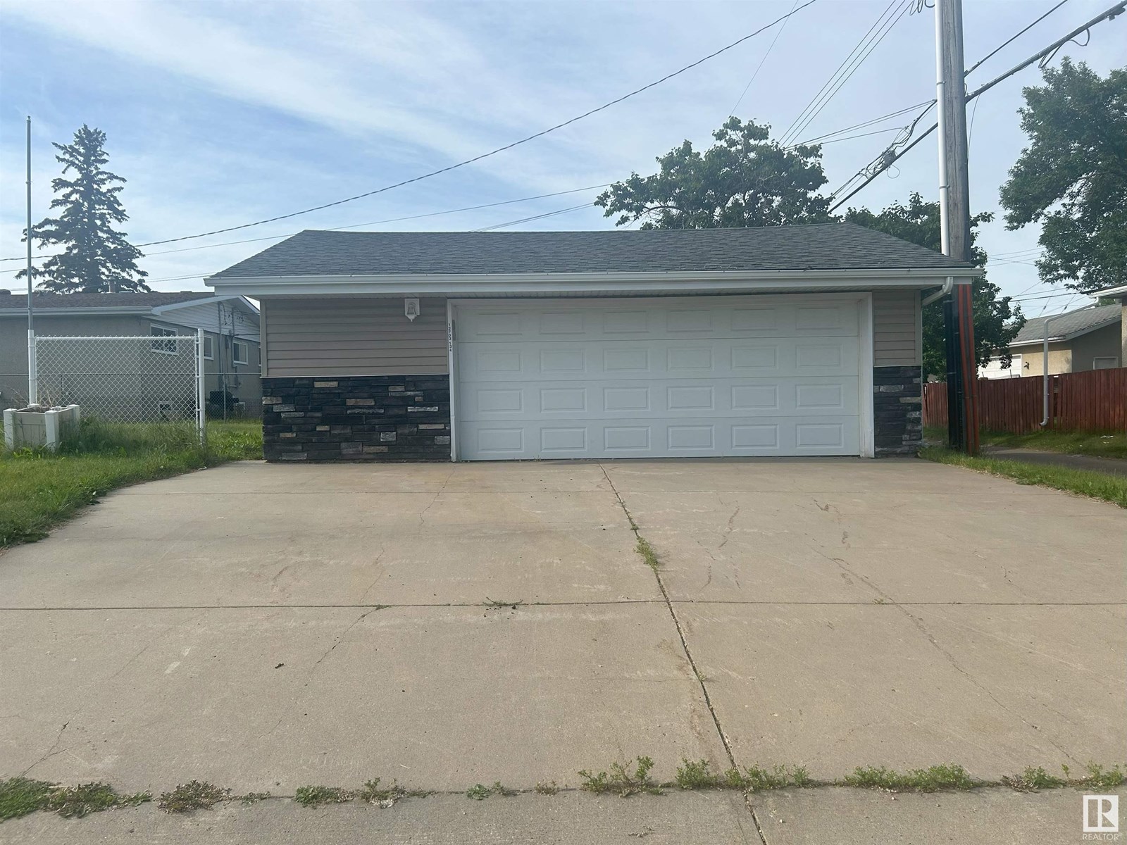 Photo 7 of 12703 134 Av Nw, Edmonton AB