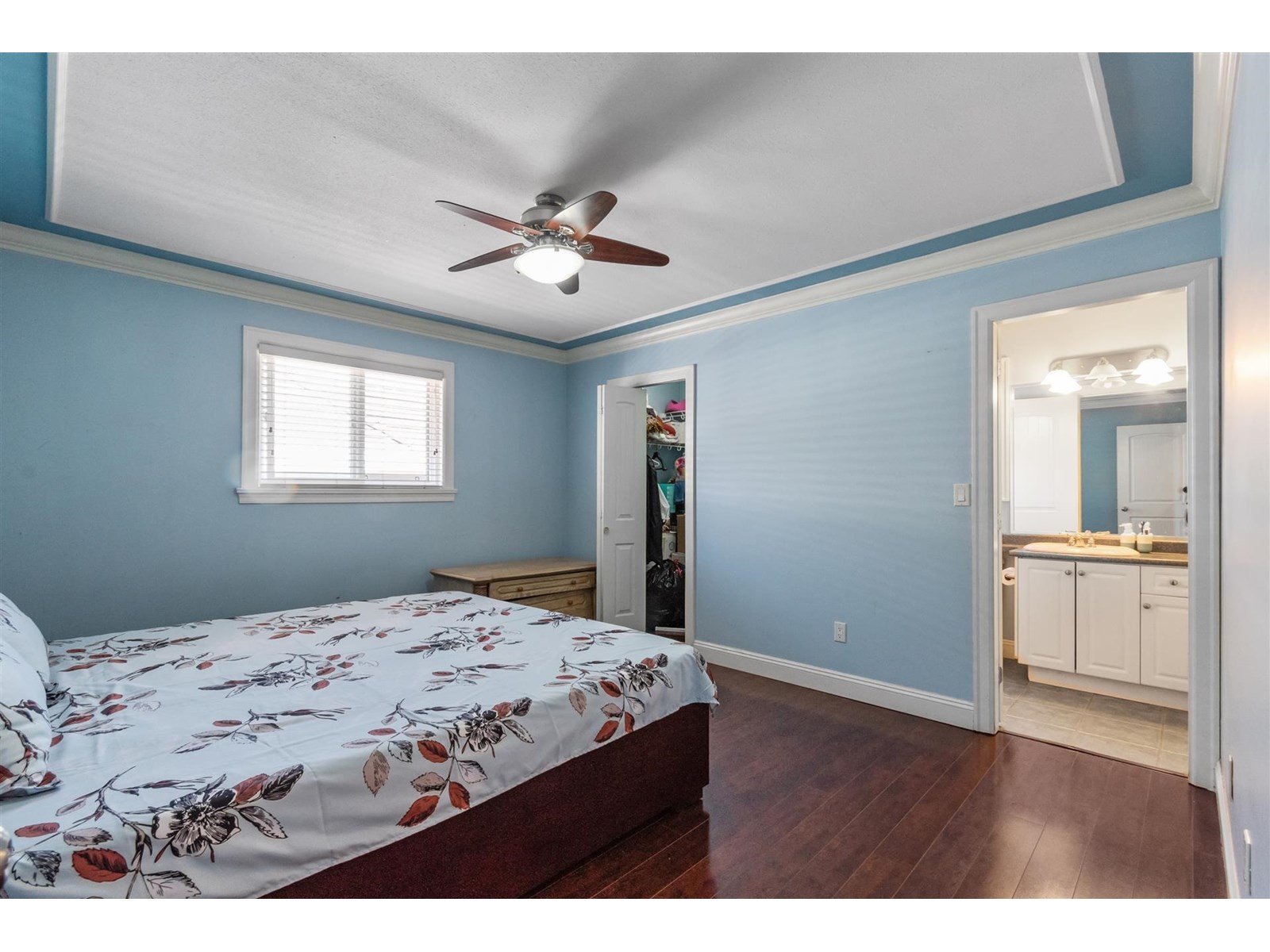 Photo 6 of 7521 149 Street, Surrey BC