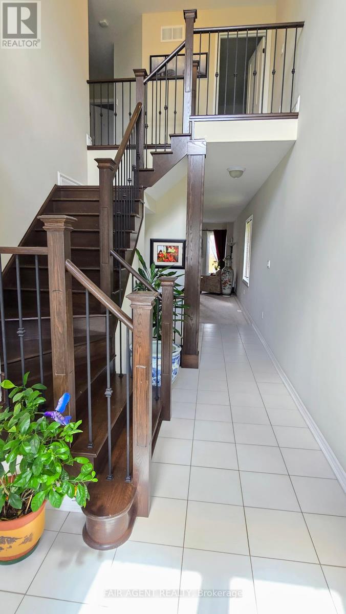 Photo 9 of 60 Holt Drive, New Tecumseth ON