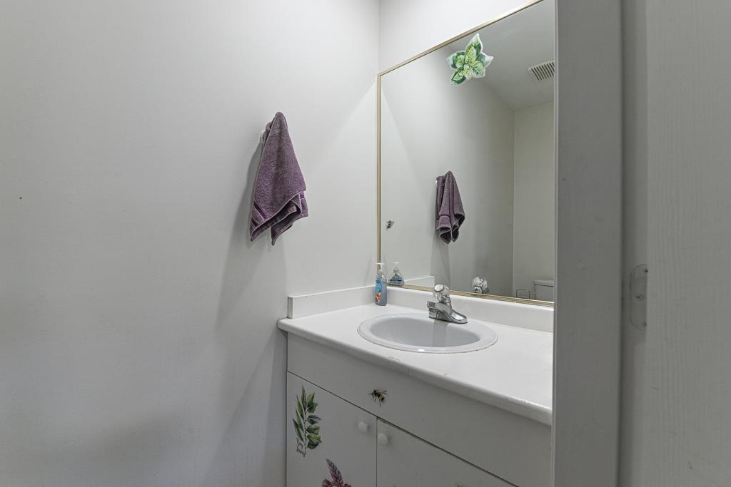 Photo 30 of 2813 Blackham Drive, Abbotsford BC