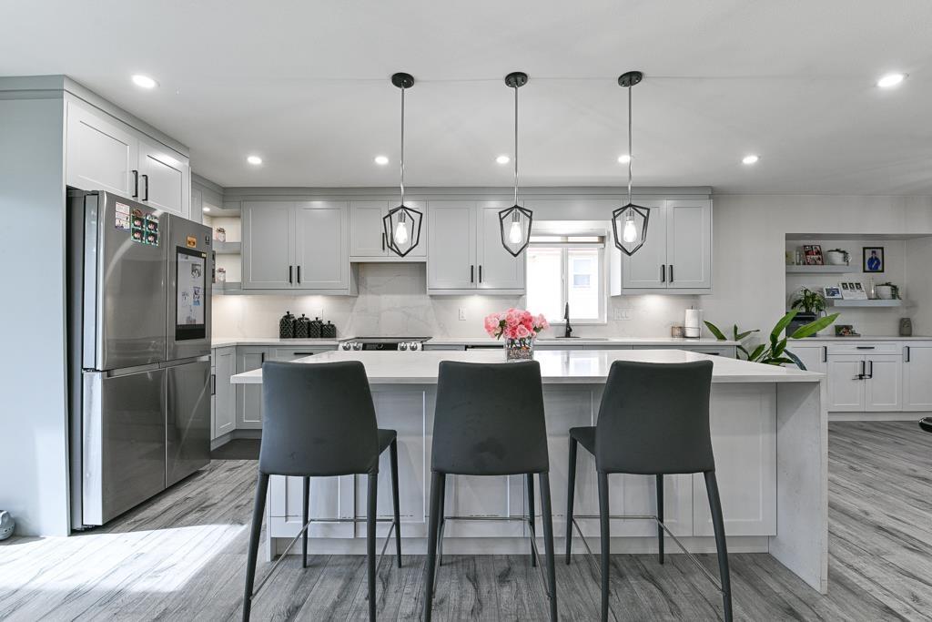 Photo 10 of 2813 Blackham Drive, Abbotsford BC
