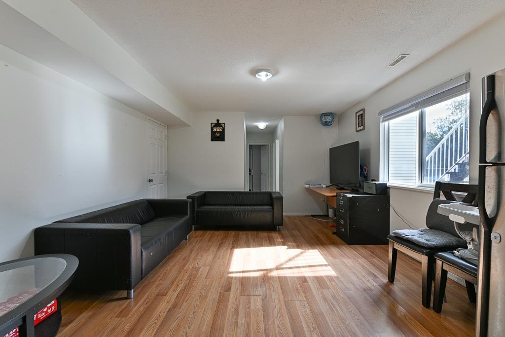 Photo 35 of 2813 Blackham Drive, Abbotsford BC