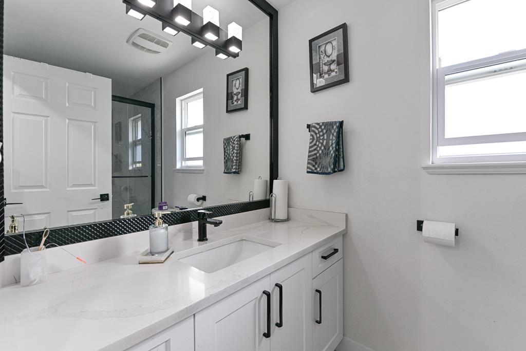 Photo 23 of 2813 Blackham Drive, Abbotsford BC