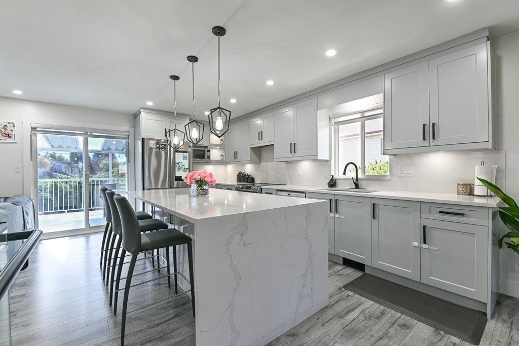 Photo 7 of 2813 Blackham Drive, Abbotsford BC