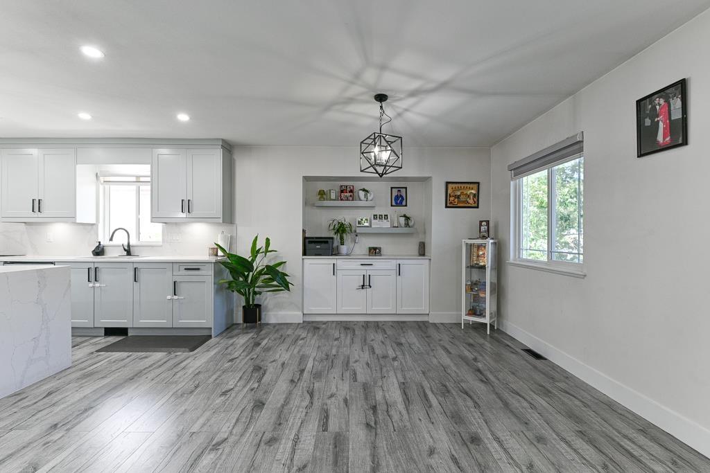 Photo 6 of 2813 Blackham Drive, Abbotsford BC