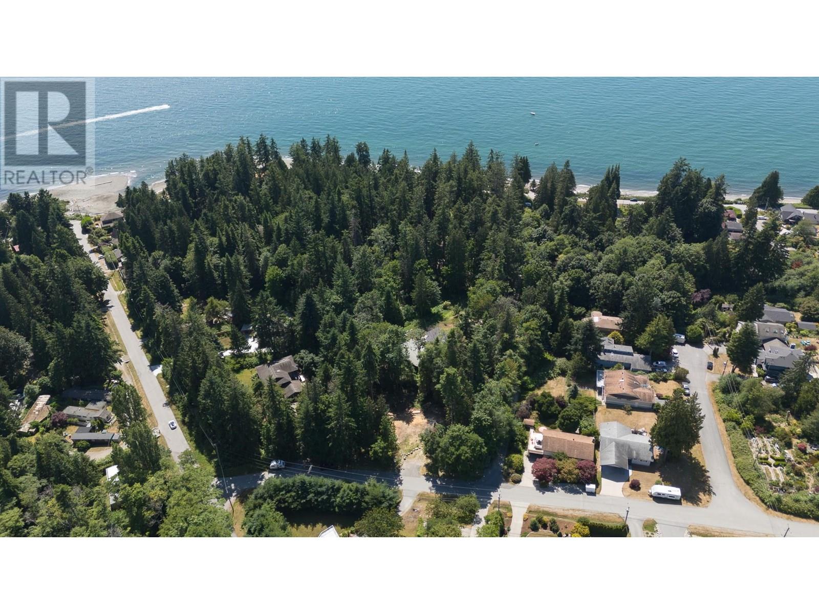 Lot B GRANDVIEW ROAD, Gibsons