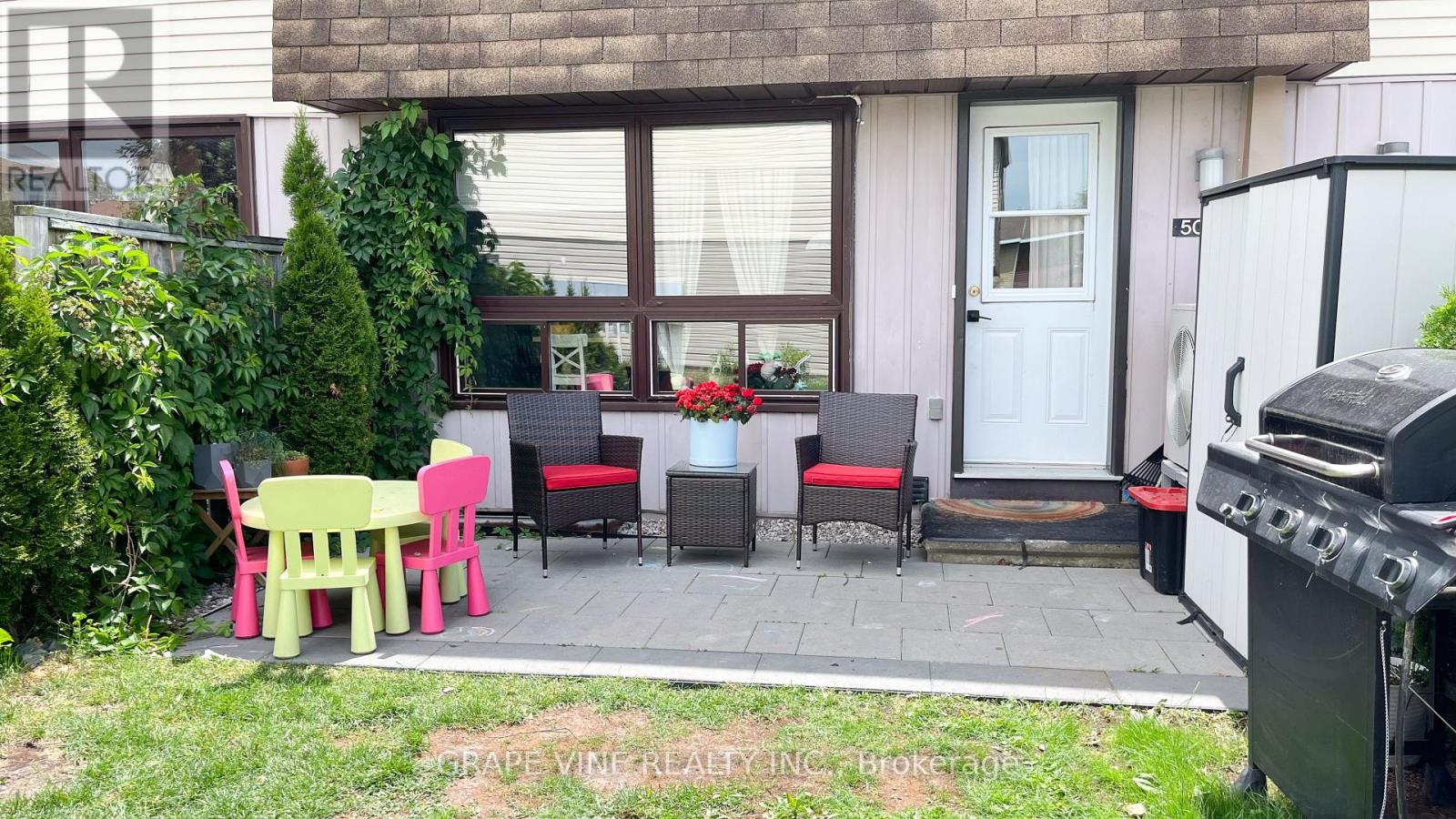 Photo 10 of 5 C Woodvale Green, Ottawa ON