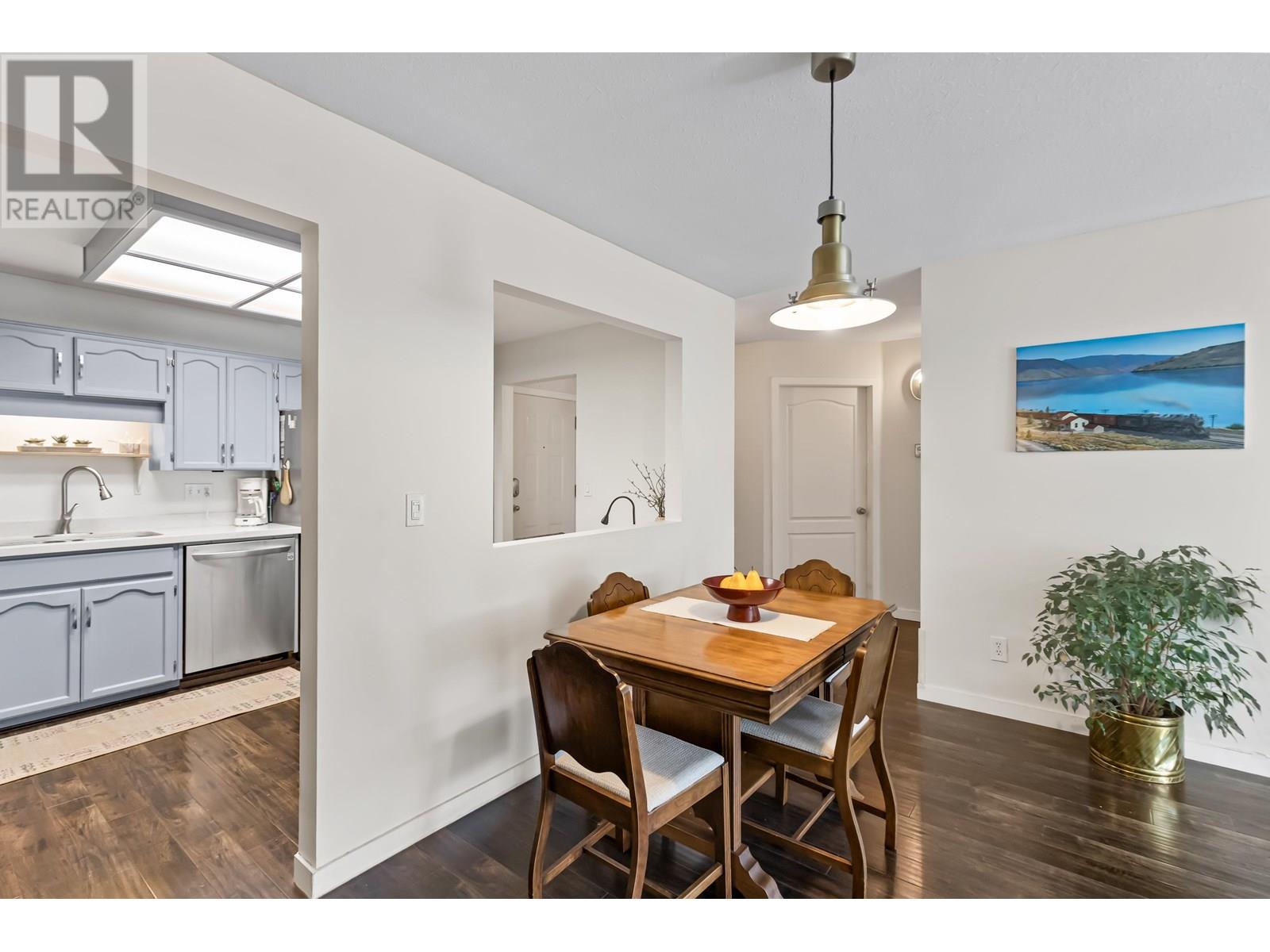 309 19236 FORD ROAD, Pitt Meadows