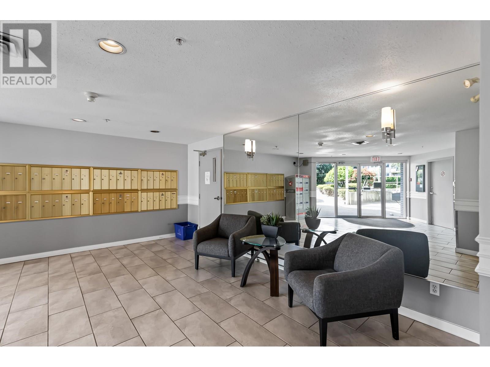 309 19236 FORD ROAD, Pitt Meadows