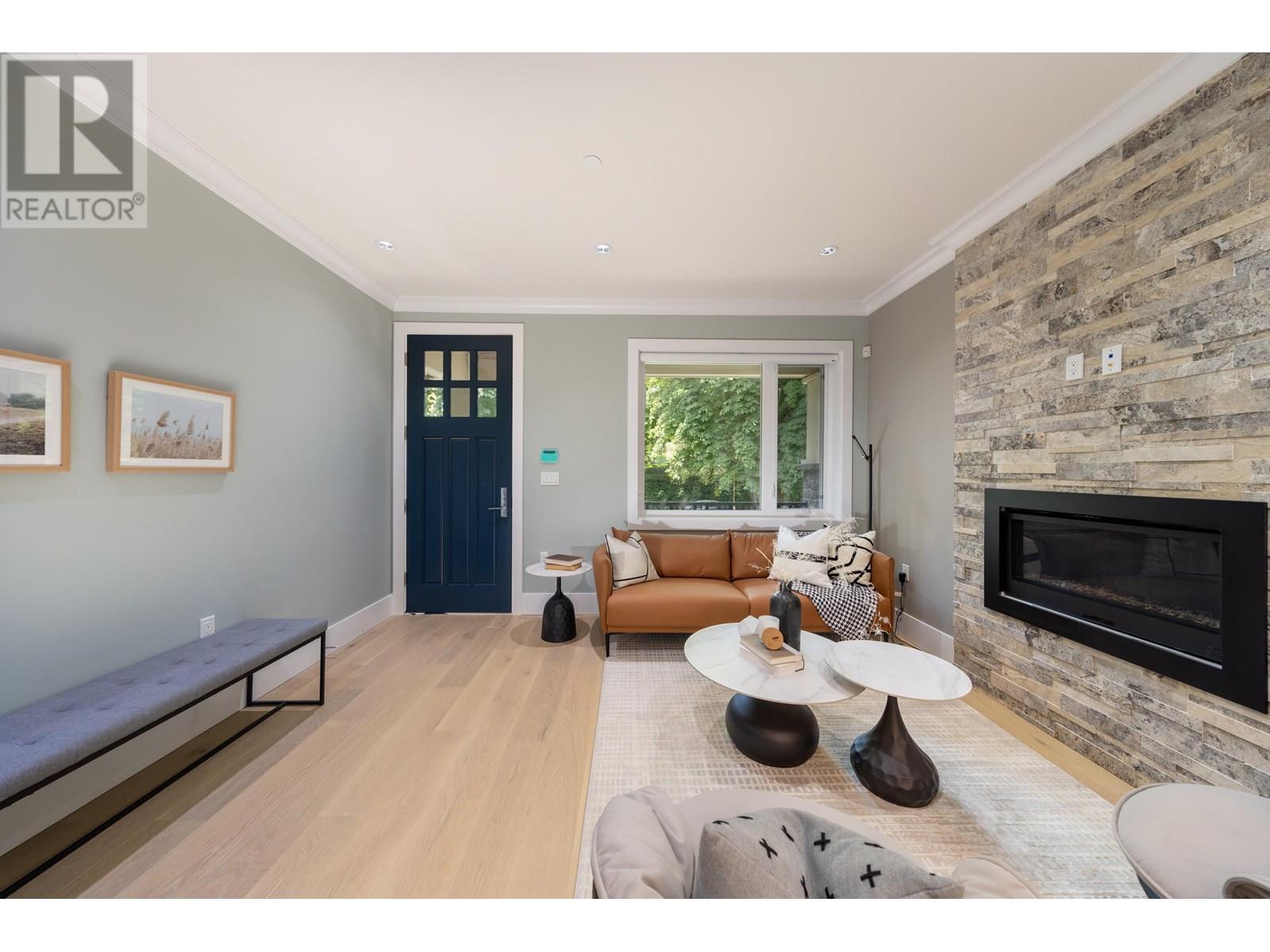 Photo 4 of 6530 Angus Drive, Vancouver BC