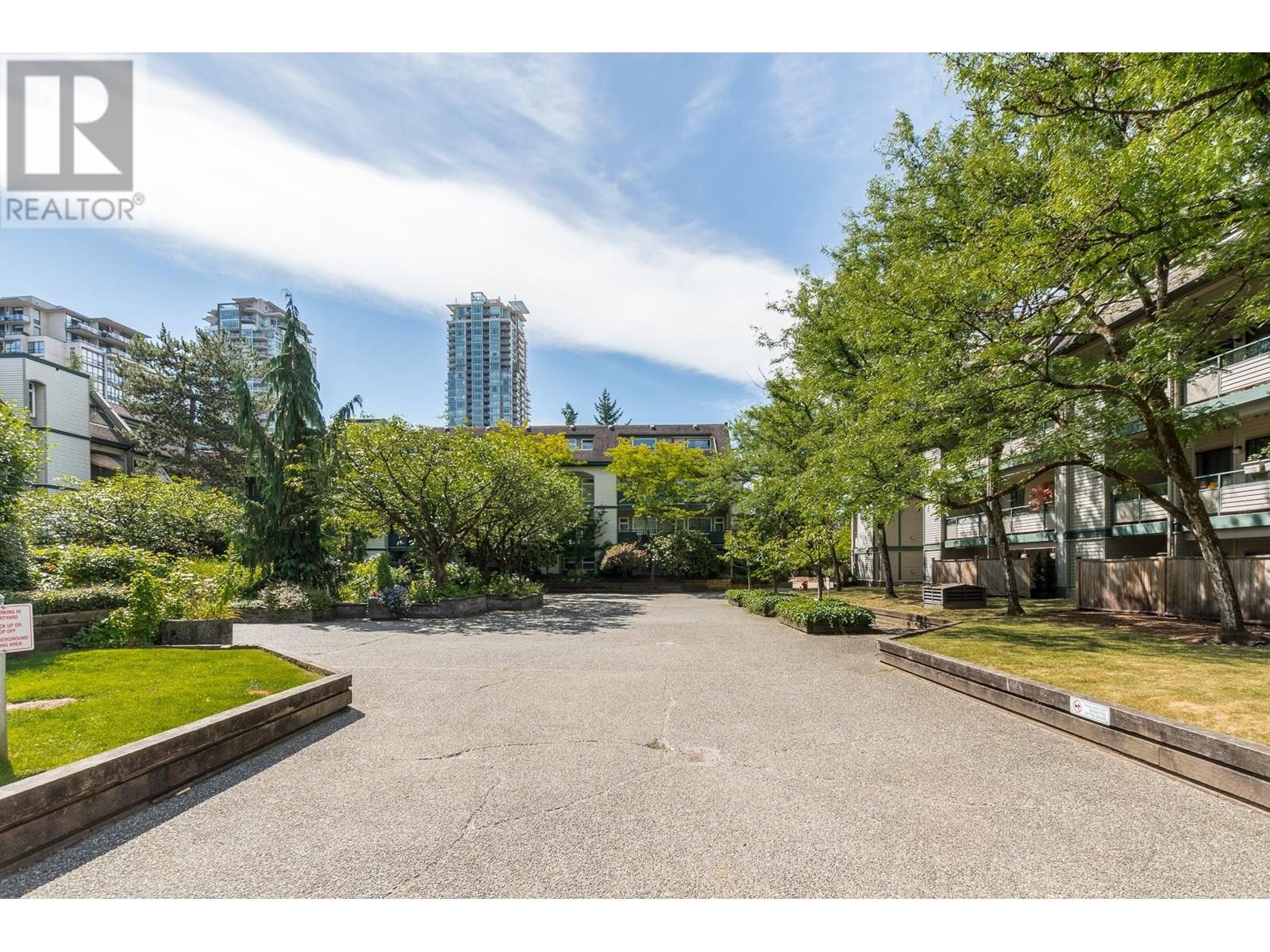 Photo 2 of 205 1200 Pacific Street, Coquitlam BC