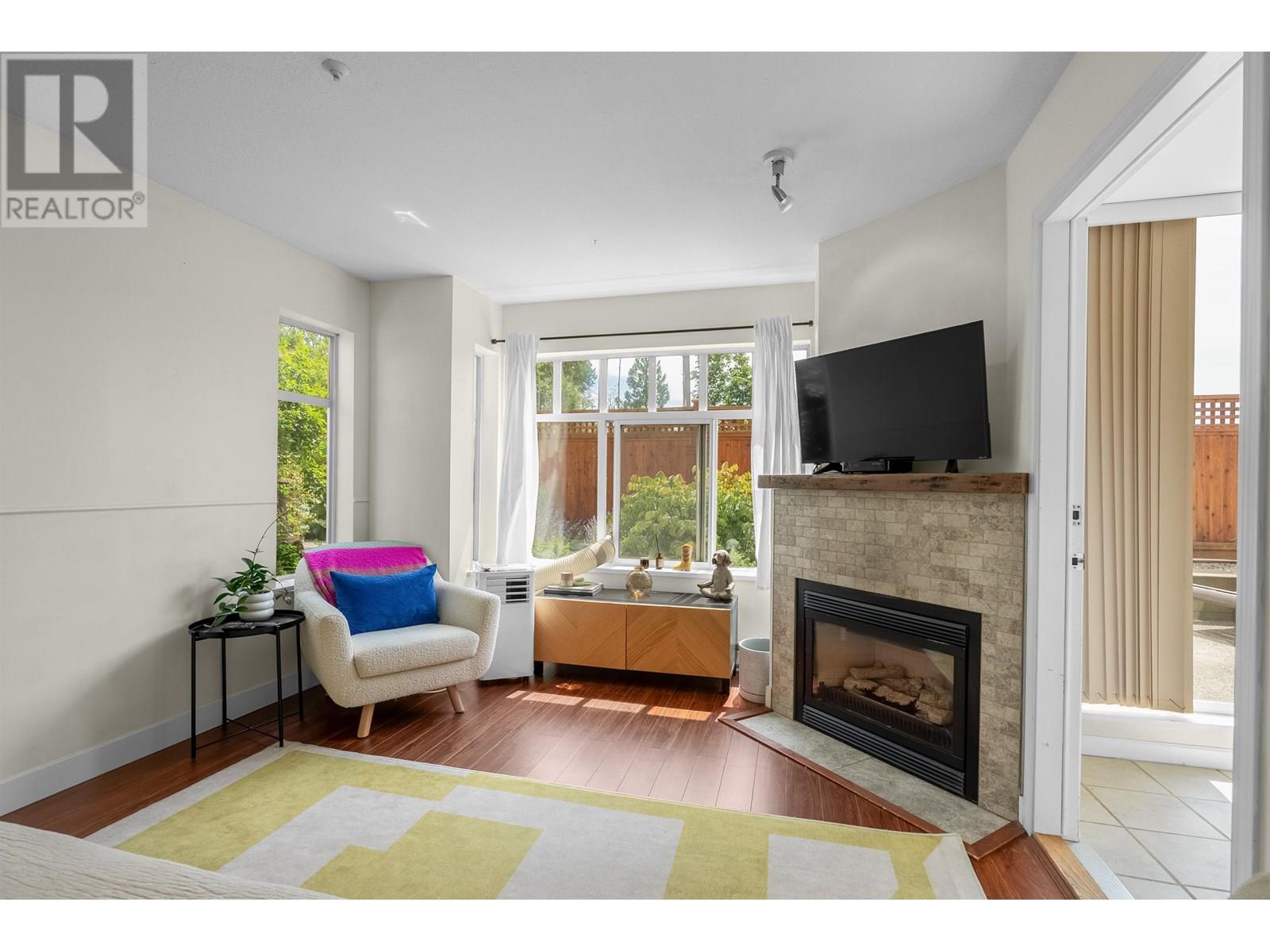 Photo 3 of 115 630 Roche Point Drive, North Vancouver BC