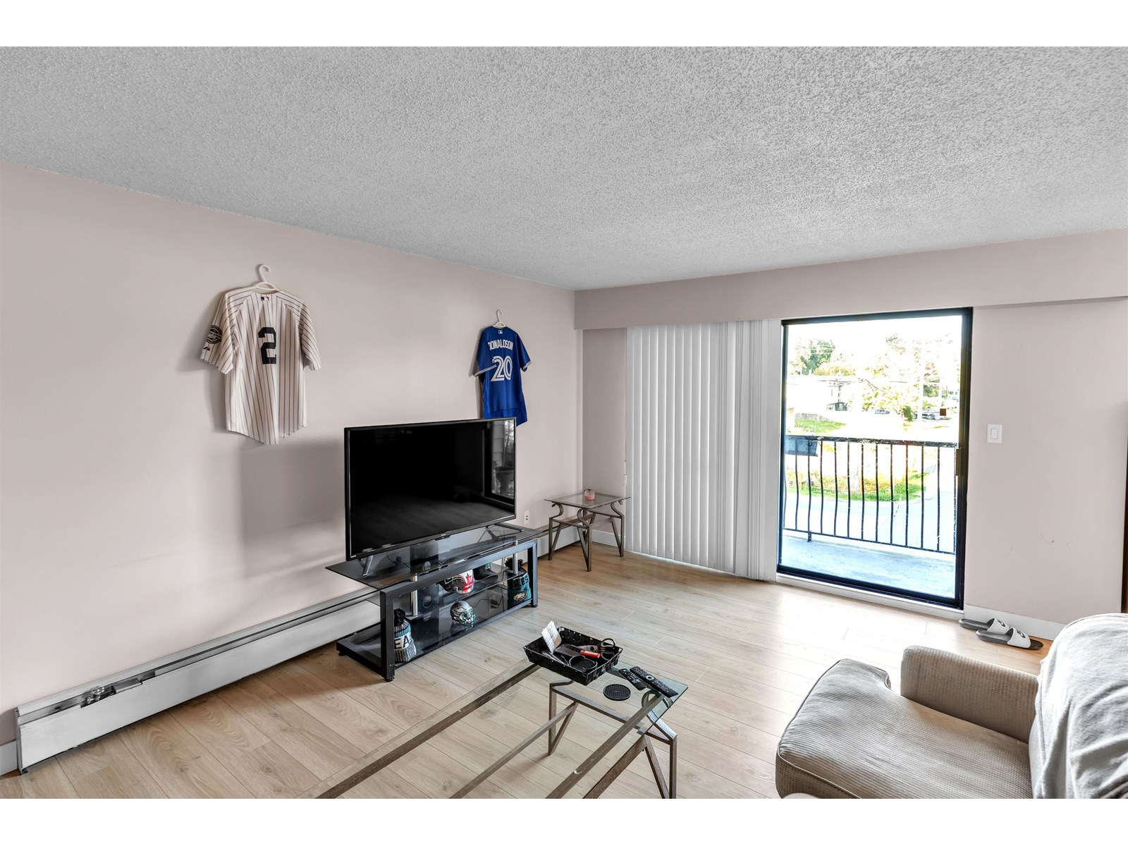 145 1909 SALTON ROAD, Abbotsford