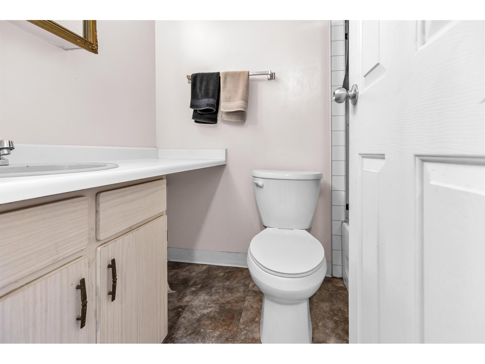 145 1909 SALTON ROAD, Abbotsford