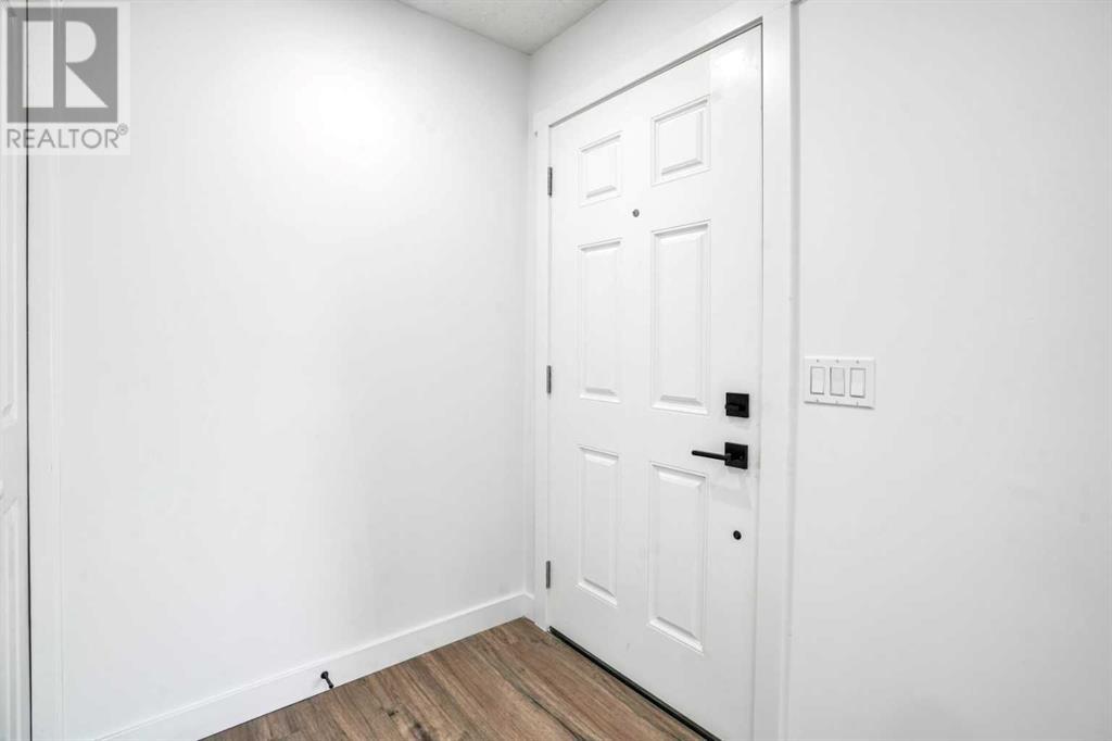 Single Family House for Sale in  Castleridge Drive N Castleridge Calgary 