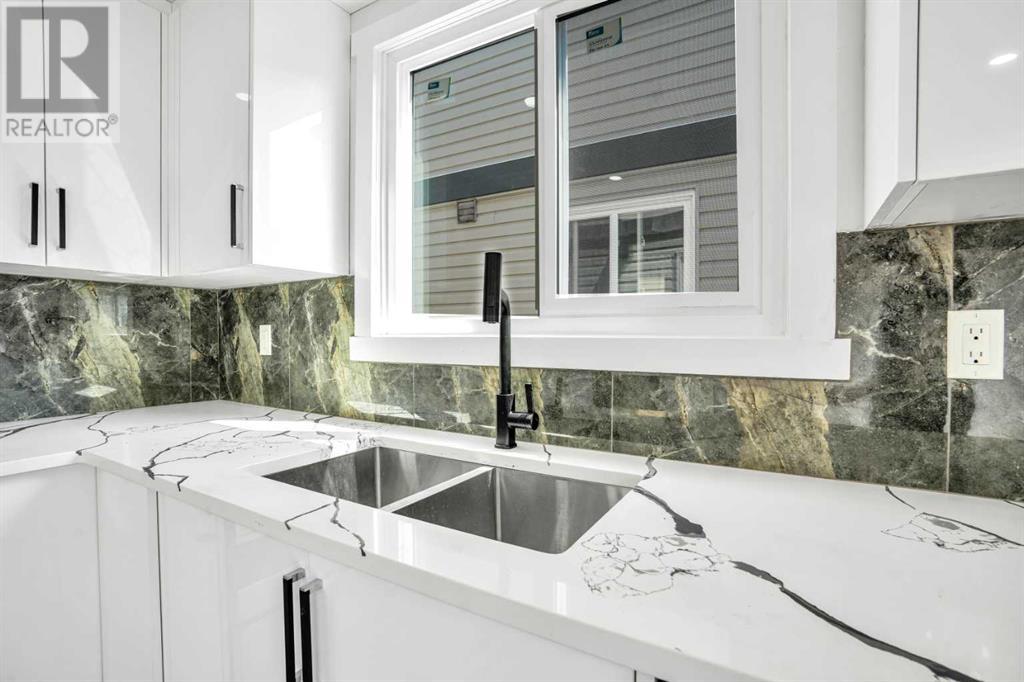 Single Family House for Sale in  Castleridge Drive N Castleridge Calgary 