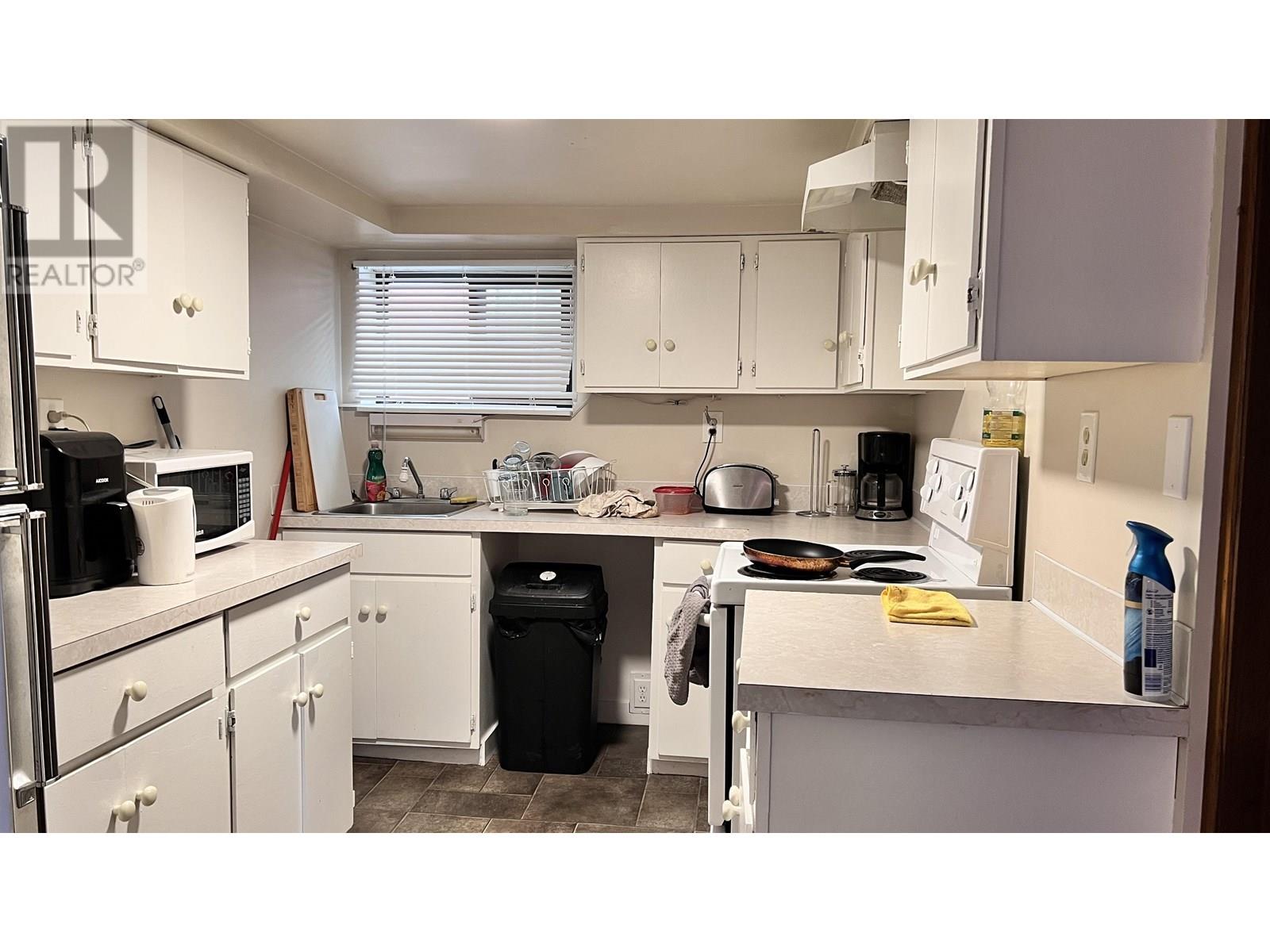Photo 2 of 1250 E King Edward Avenue, Vancouver BC