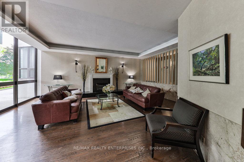 Photo 6 of 606 1333 Bloor Street, Mississauga ON