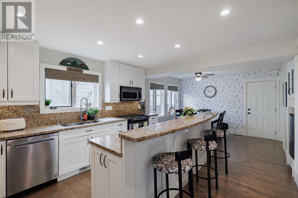 Single Family House for Sale in   Street SW Altadore Calgary 