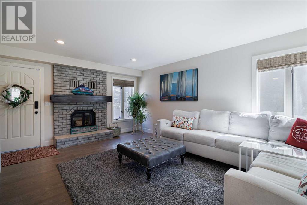 Single Family House for Sale in   Street SW Altadore Calgary 