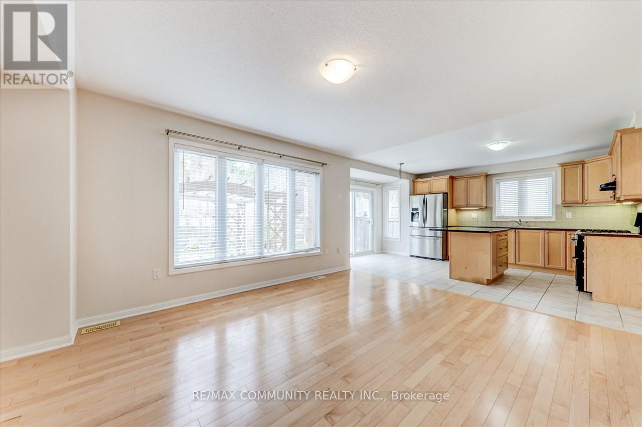 Photo 19 of 47 Ferris Lane, New Tecumseth ON