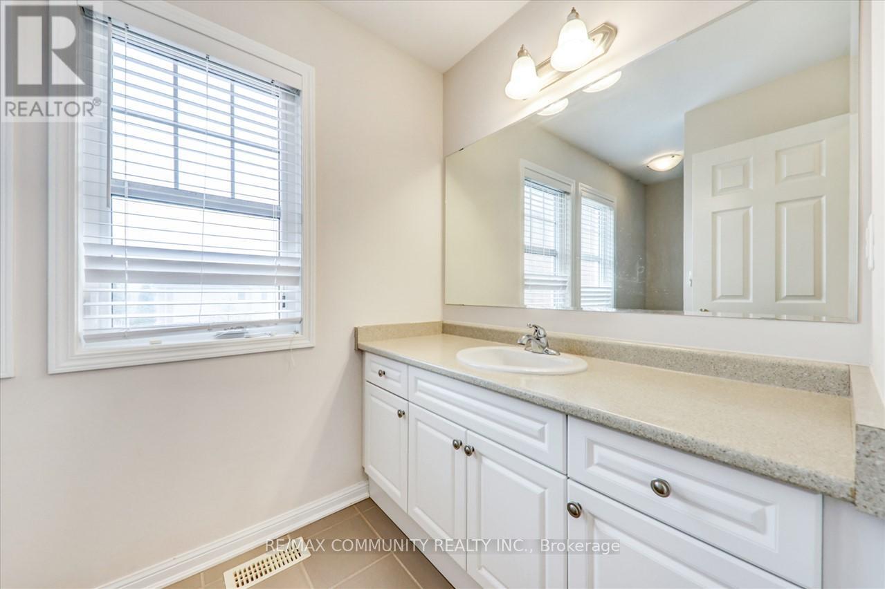 Photo 34 of 47 Ferris Lane, New Tecumseth ON
