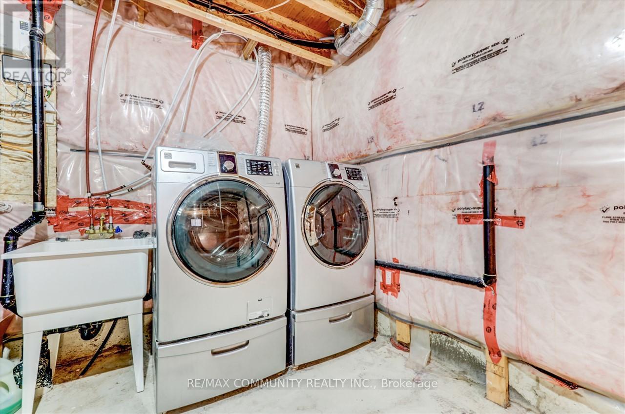 Photo 12 of 47 Ferris Lane, New Tecumseth ON