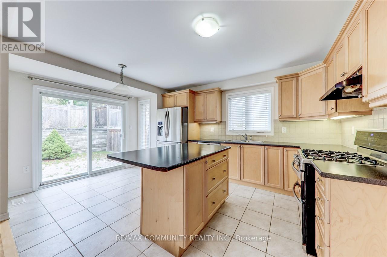 Photo 8 of 47 Ferris Lane, New Tecumseth ON