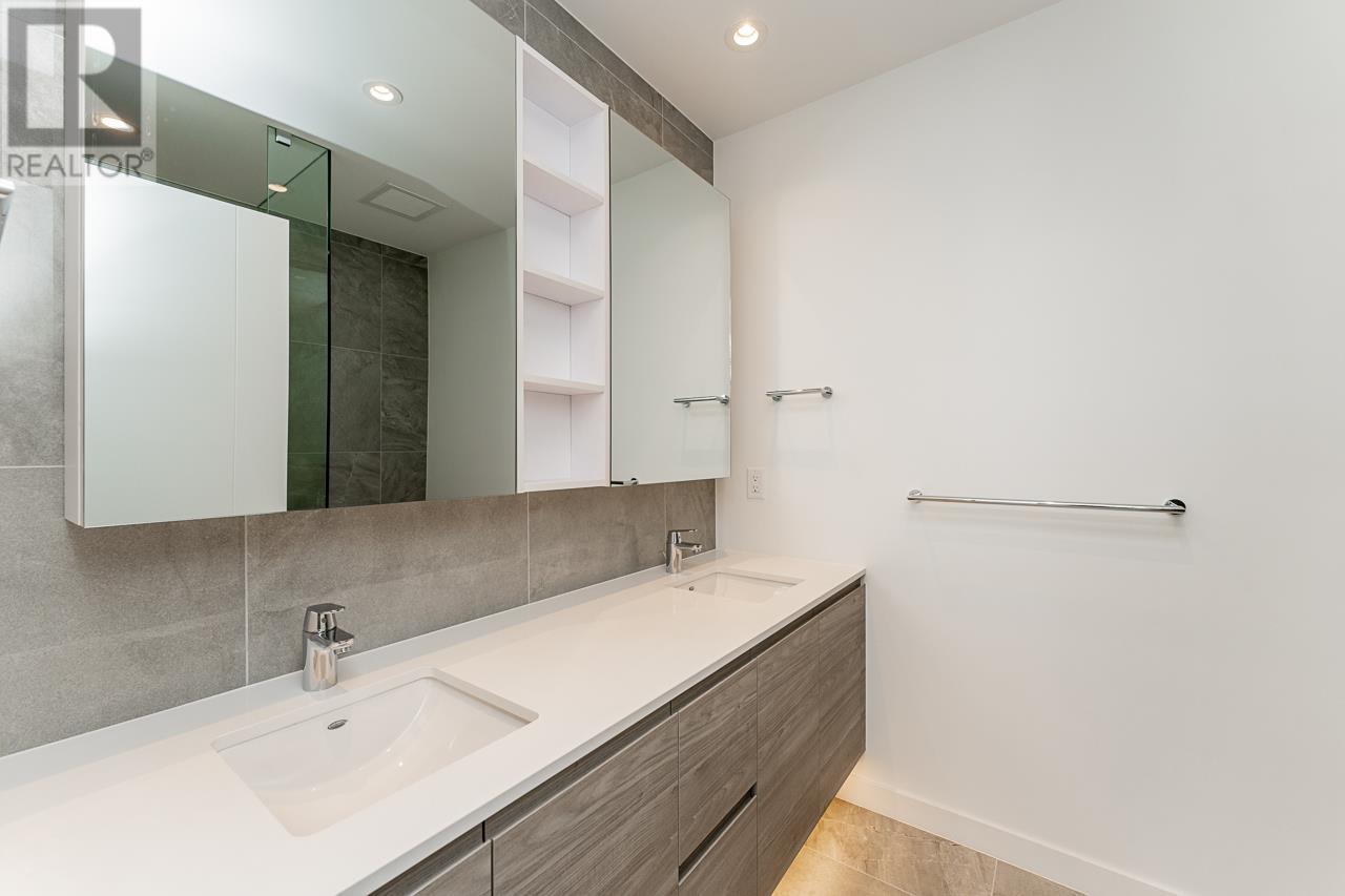 Photo 18 of 1403 660 Quayside Drive, New Westminster BC