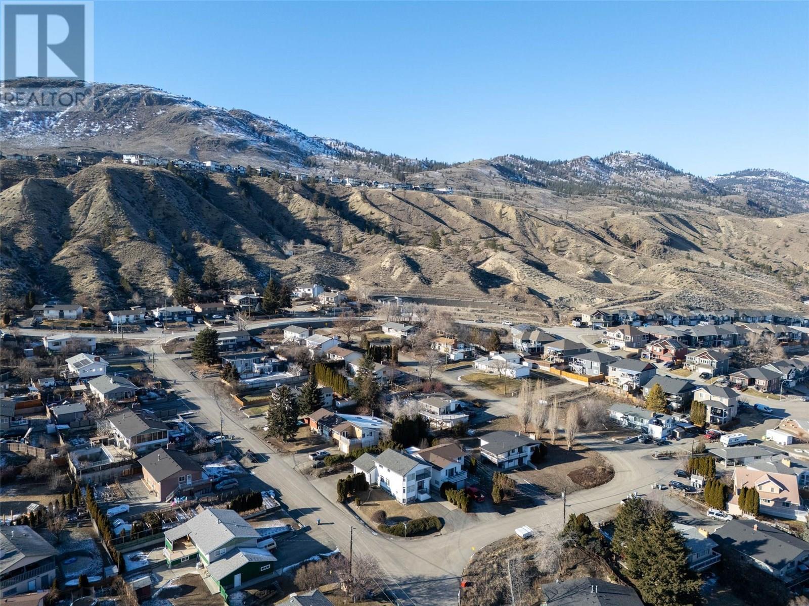 Photo 8 of 801 Alpine Terrace, Kamloops BC