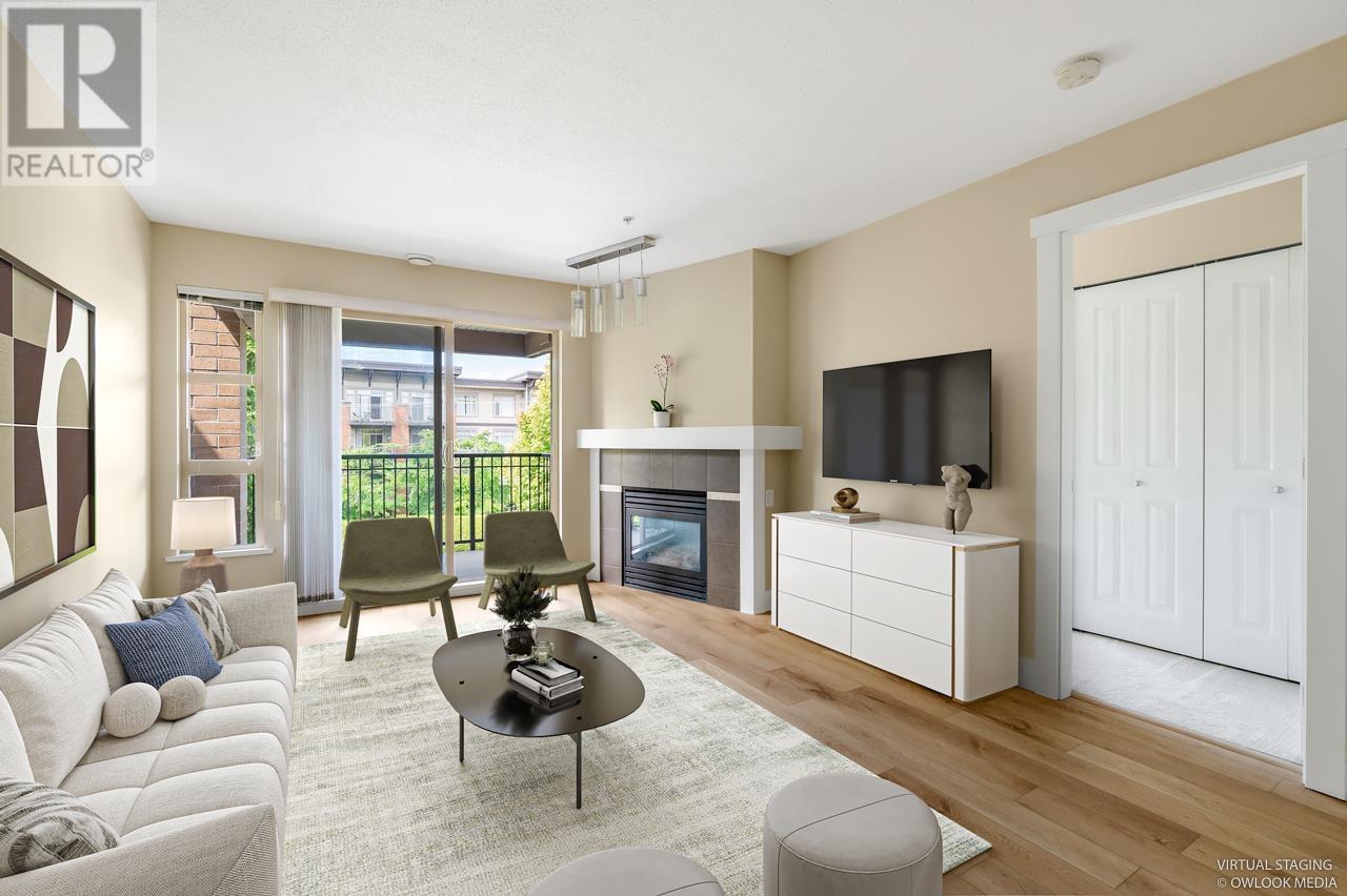 Photo 5 of 302 2388 Western Parkway, Vancouver BC