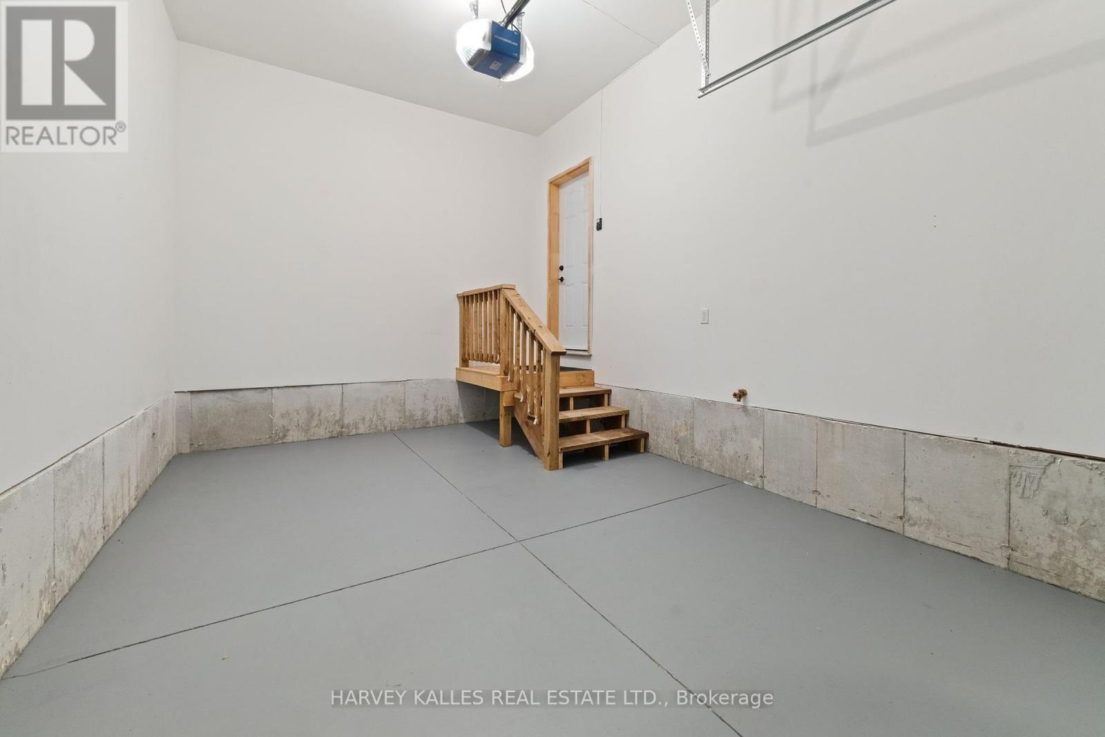 Photo 5 of 16 Dayton Court, Prince Edward County ON