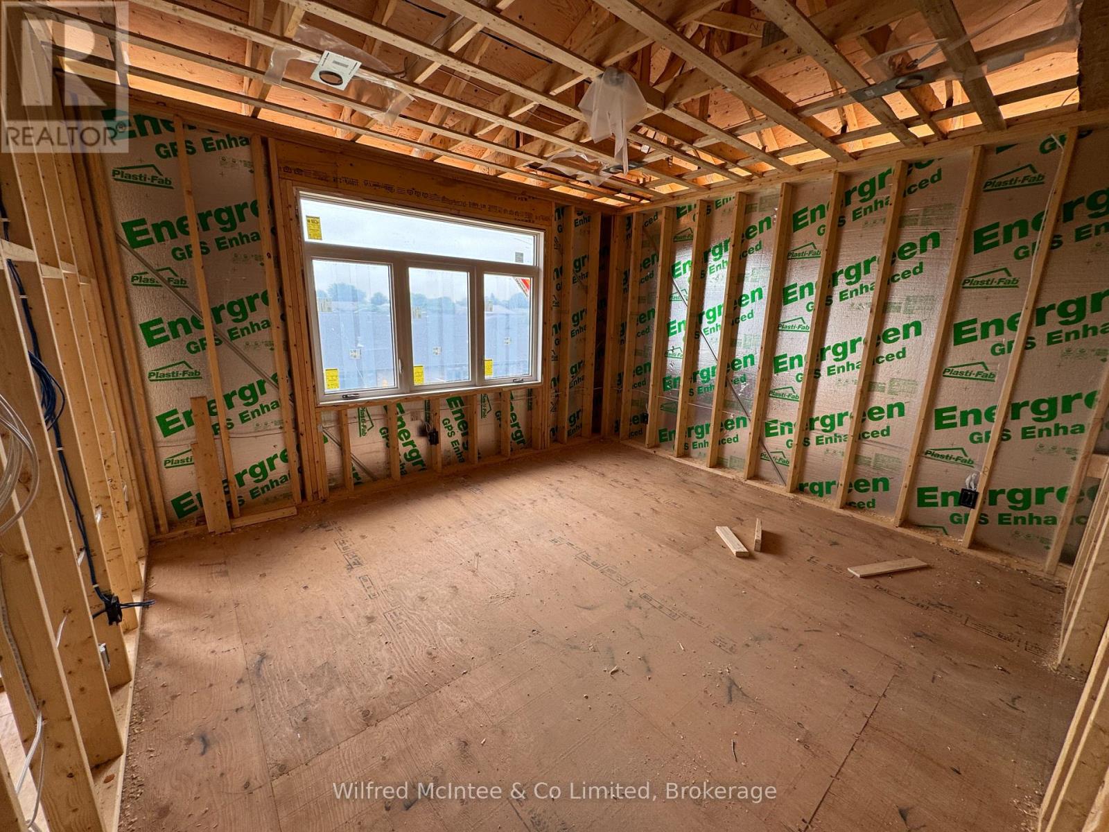Photo 3 of 126 Devinwood Avenue, Brockton ON