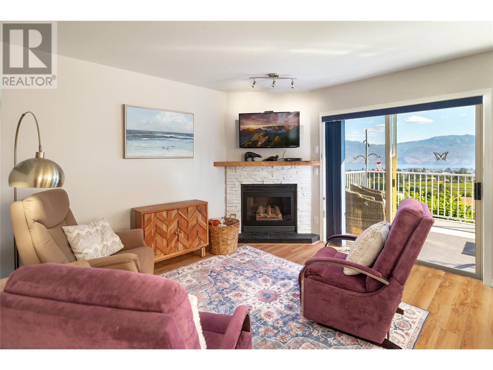 2613 COPPER RIDGE Drive, West Kelowna