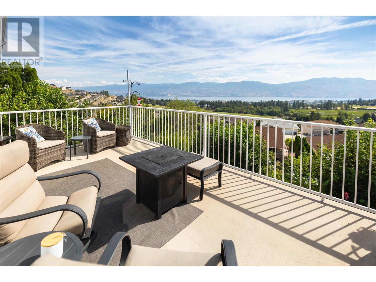 2613 COPPER RIDGE Drive, West Kelowna