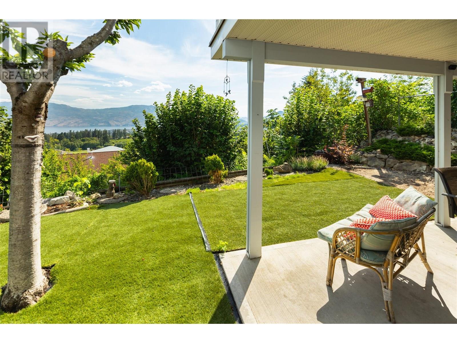 2613 COPPER RIDGE Drive, West Kelowna