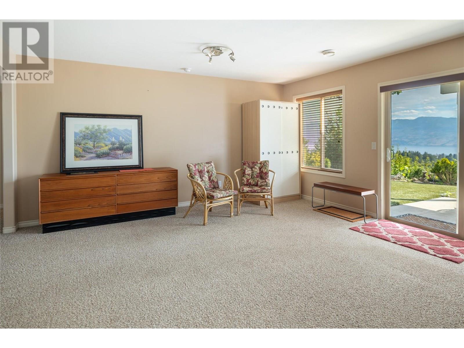 2613 COPPER RIDGE Drive, West Kelowna