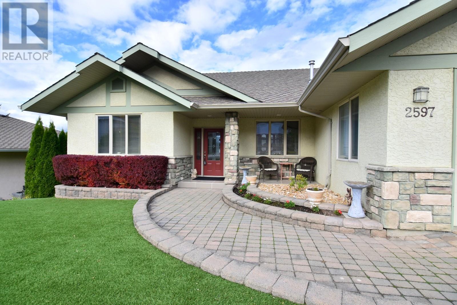 Photo 33 of 2597 Grandview Place, Blind Bay BC